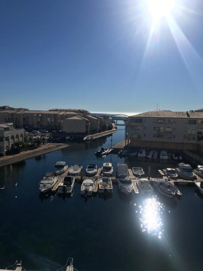 T2 Vue Mer Mezzanine Les Quilles Sete Luaran gambar